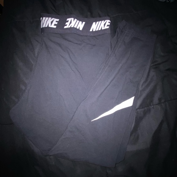 Nike Pants - Nike black leggings Nike Pants - Nike black leggings